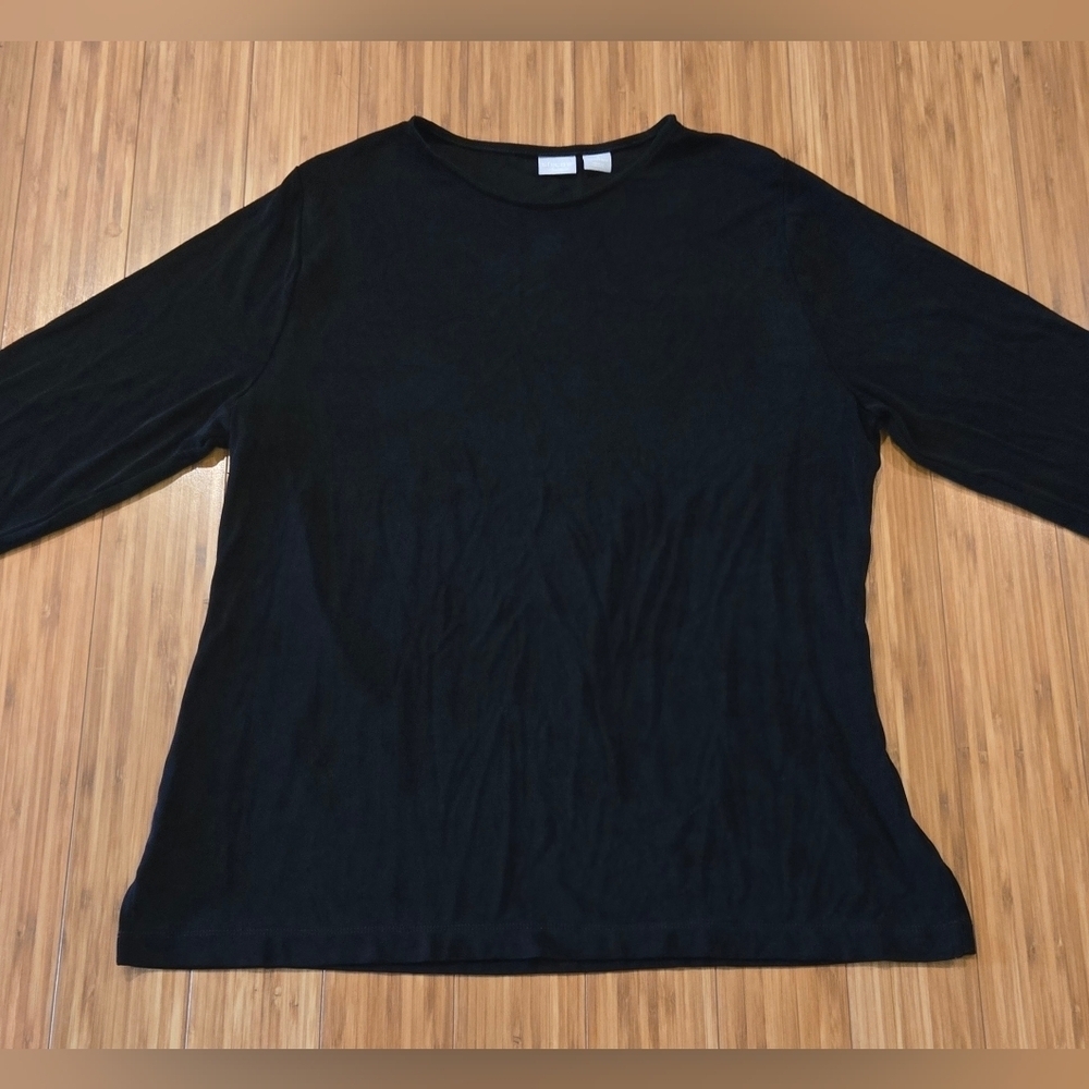 NWOT Chicos Classic Black Women's Top